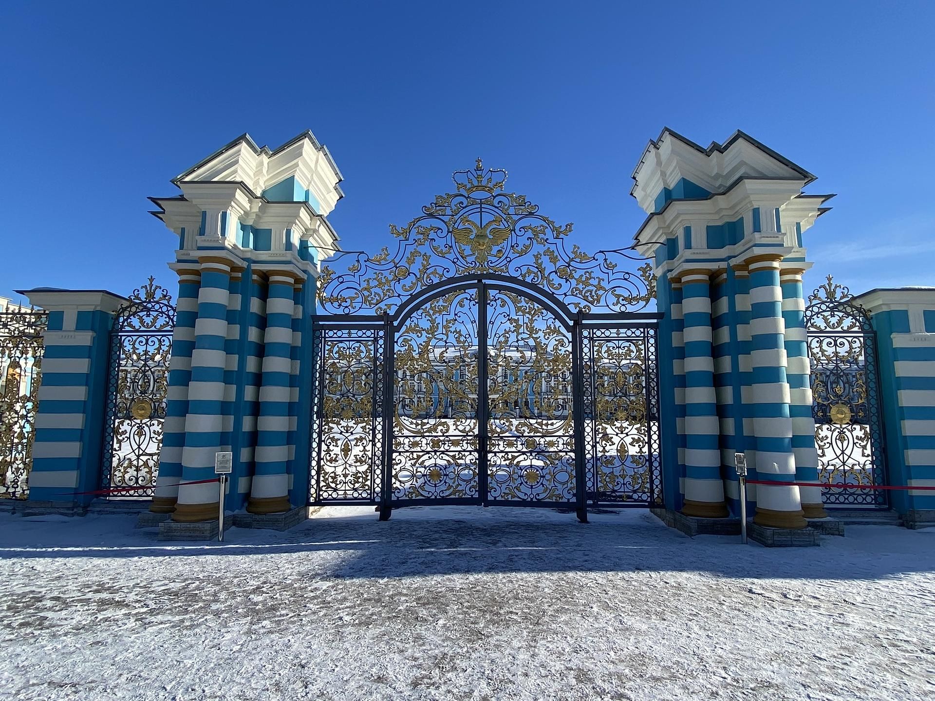 Экскурсия загородная в Царское Село.  Екатерининский дворец, парк