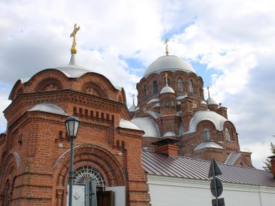Прогулка на теплоходе в Свияжск из Казани